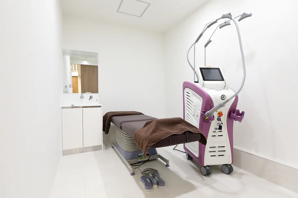 成城スカイファミリークリニック